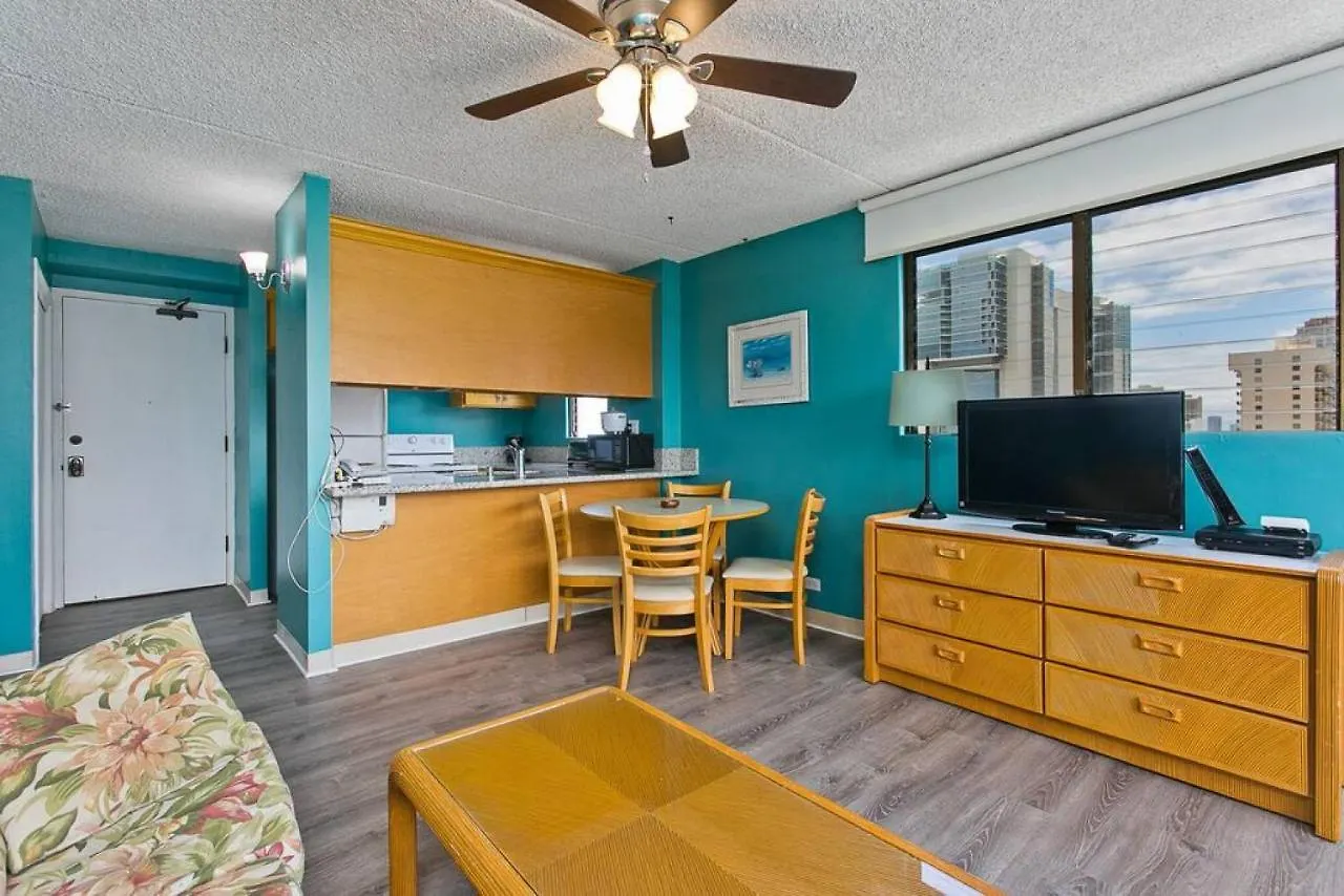 Royal Kuhio 1701 - Spacious Corner Unit With Stunning Ocean City Views In The Heart Of Waikiki! Honolulu Ferienhaus