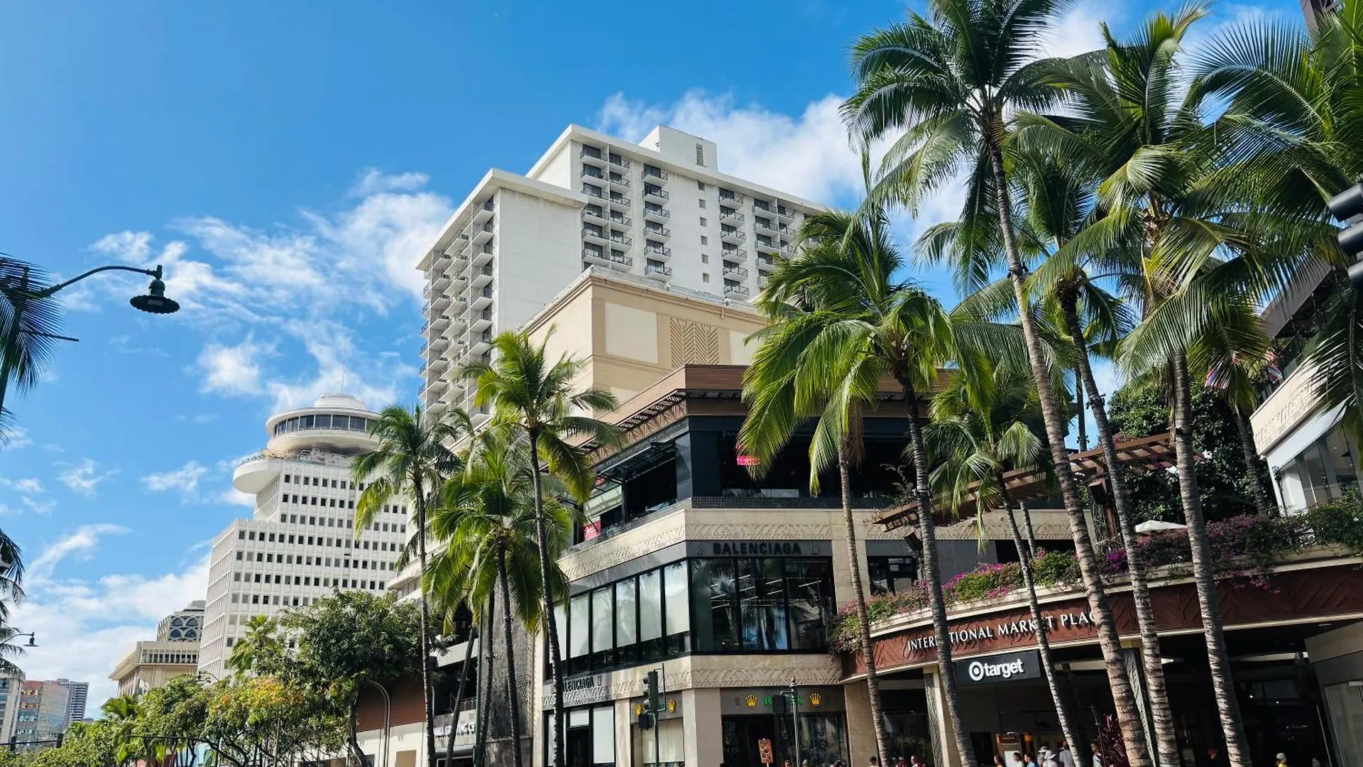 Royal Kuhio 1701 - Spacious Corner Unit With Stunning Ocean City Views In The Heart Of Waikiki! Honolulu USA