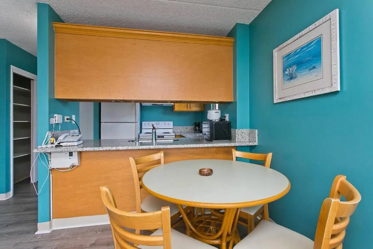 Royal Kuhio 1701 - Spacious Corner Unit With Stunning Ocean City Views In The Heart Of Waikiki! Honolulu